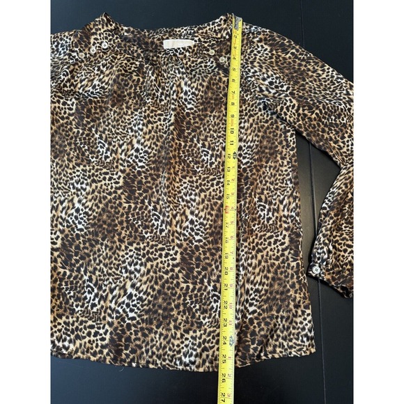 Michael Kors Blouse Top Leopard Print Golden button shoulder - Picture 5 of 6